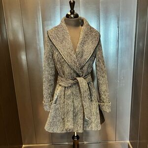 Trina Turk Wool Blend Coat Gray Belted Shawl Collar Size 4 Winter Dress Coat